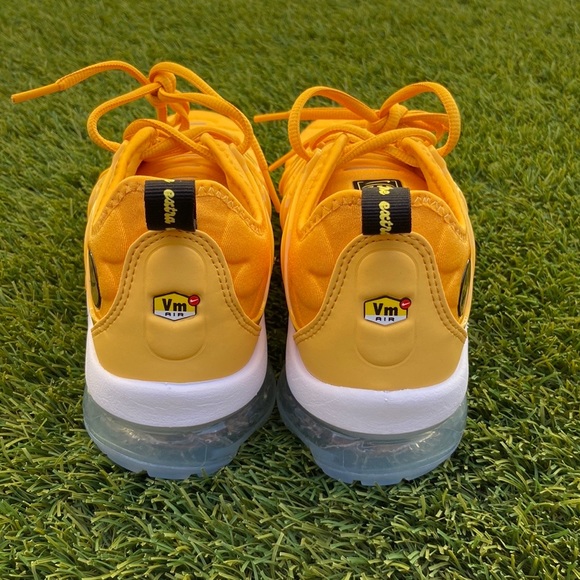 Nike Air VaporMax Plus - Picture 4 of 5